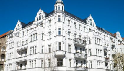 Versicherung für Mehrfamilienhaus in Dresden